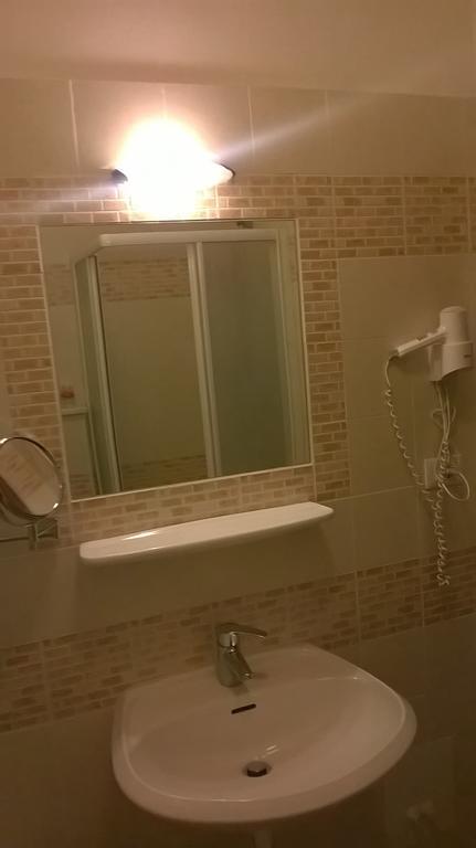 Hotel Cantaleone San Michele allʼAdige Quarto foto